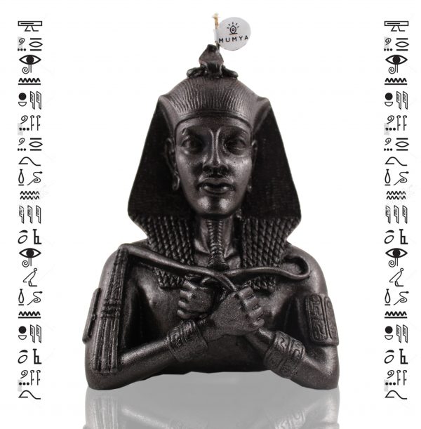 Akhenaton Heykel Mum