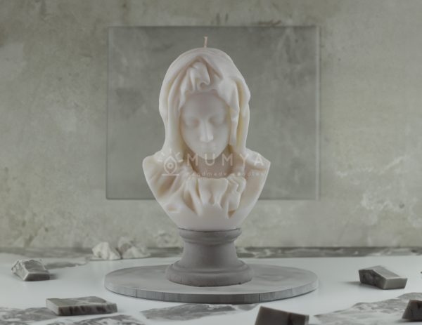 La Pieta Büst Mum Beton Kaide
